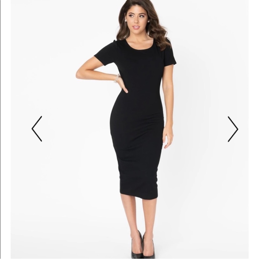 Unique Vintage 60’s Presley Navy Midi Dress